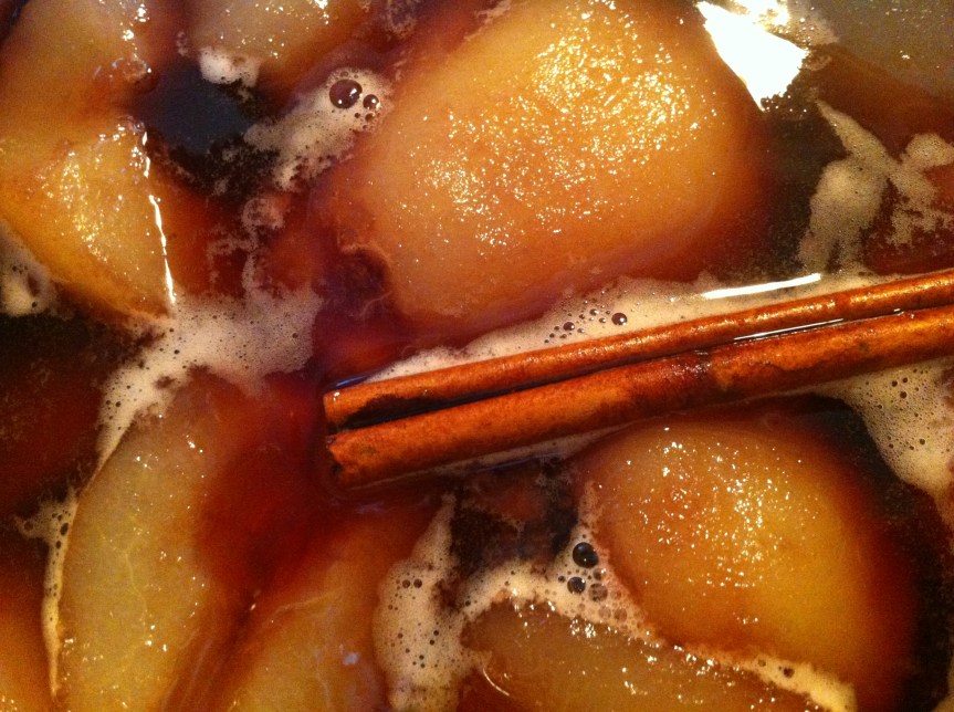 Pears in wine&nbsp;sauce